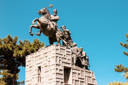 جاهای دیدنی مشهد که در سفر به این شهر باید از آن بازدید کرد