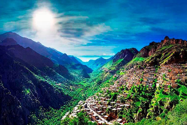 Uraman Takht