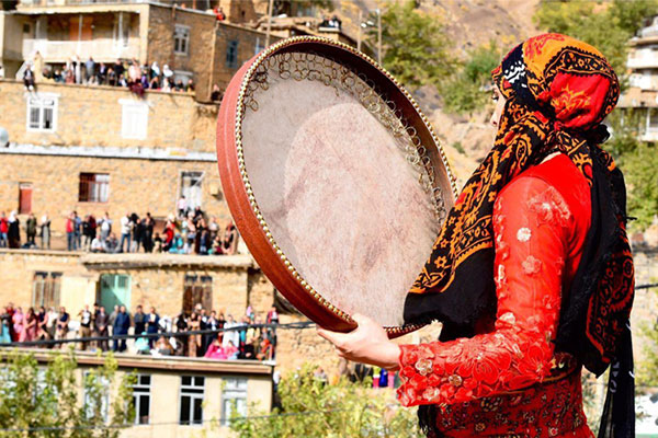Uraman Takht