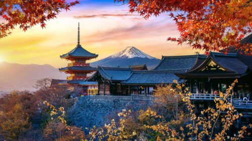5 Buildings You Must See in Tokyo
